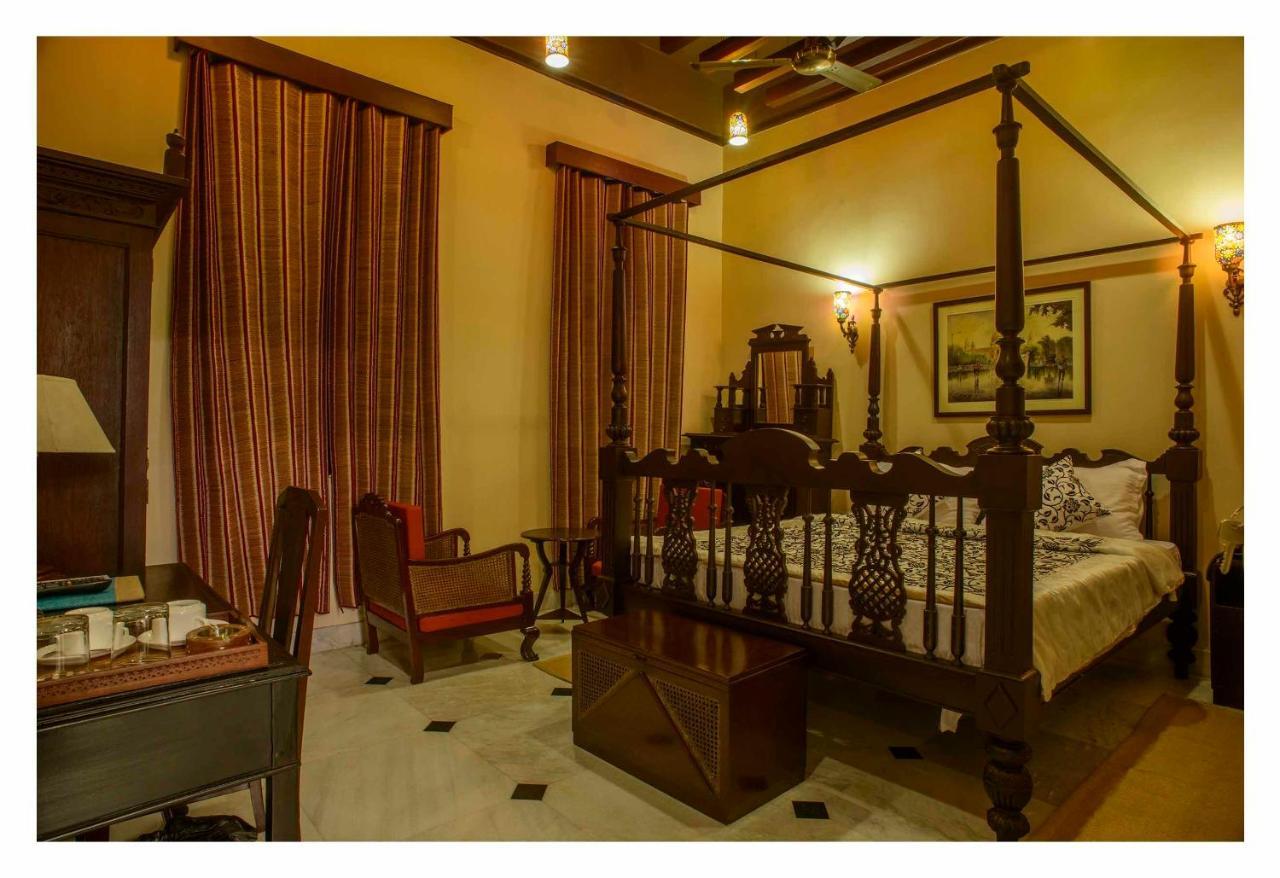 Hotel 233 Park Street Kalkata Pokoj fotografie